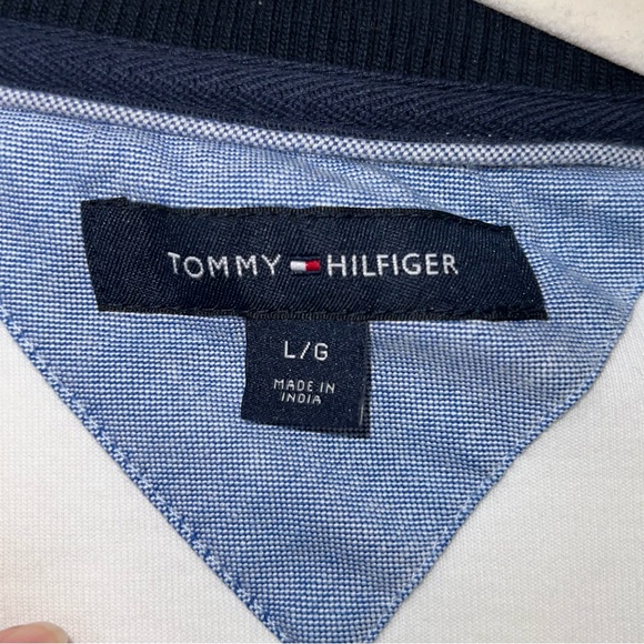 Men’s Tommy Hilfiger Sweater - Picture 2 of 3